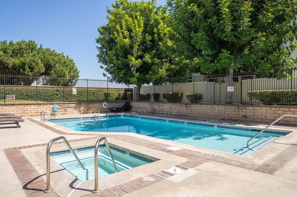 2439 Artesia Blvd, Torrance CA  90504-2961 exterior