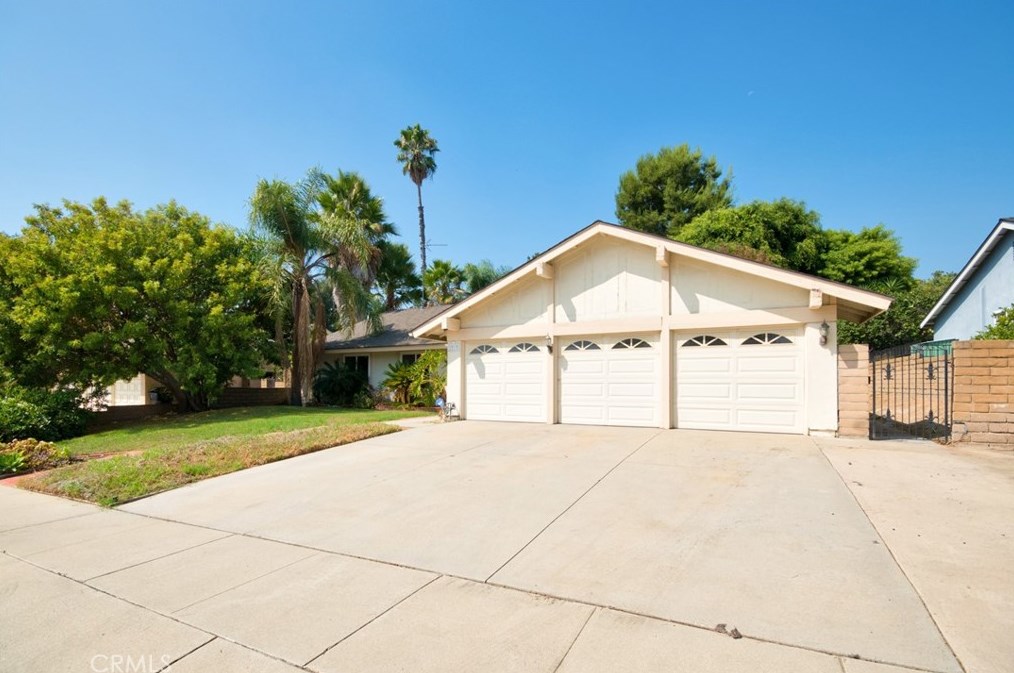 2217 Camino Del Sol, Fullerton, CA 92833