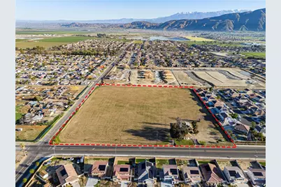 1817 W 7th Street, San Jacinto, CA 92582 - Photo 8