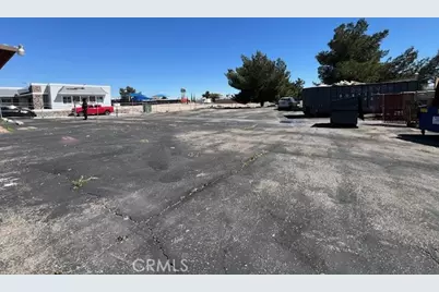 13905 Amargosa Road, Victorville, CA 92392 - Photo 2