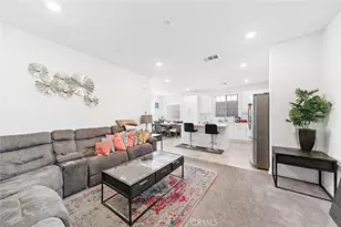 16584 Poppy Seed Ln, Fontana, CA 92336 - Photo 2