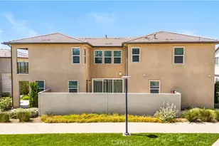 242 Chorus, Irvine, CA 92618 - Photo 4