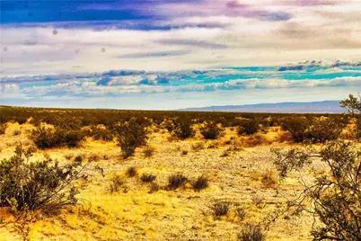 777 Valley Wells Road, Hinkley, CA 92347 - Photo 20