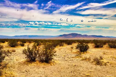 777 Valley Wells Road, Hinkley, CA 92347 - Photo 40