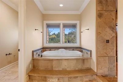 423 Cleveland Way, Corona, CA 92881 - Photo 34