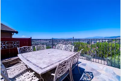 34116 Galleron Street, Temecula, CA 92592 - Photo 2