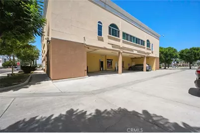 550 S Glendora Avenue #202, West Covina, CA 91790 - Photo 2