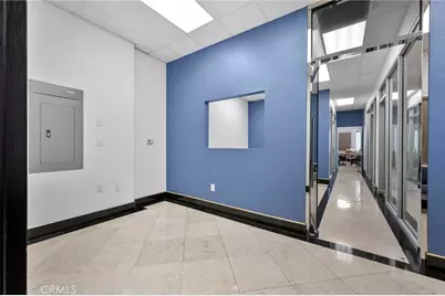 550 S Glendora Avenue #202, West Covina, CA 91790 - Photo 4