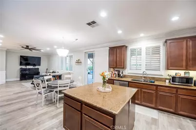 6674 Ashford Mill Court, Eastvale, CA 92880 - Photo 10