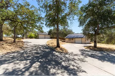 30270 Corral Drive, Coarsegold, CA 93614 - Photo 4