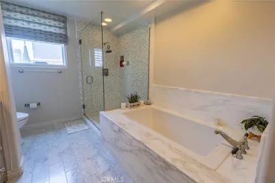 10795 Wilshire Boulevard #402, Los Angeles, CA 90024 - Photo 18