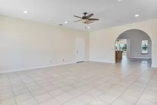 12771 Elm St, Oak Hills, CA 92344 - Photo 18