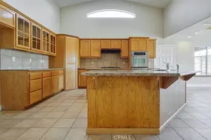 12771 Elm St, Oak Hills, CA 92344 - Photo 24