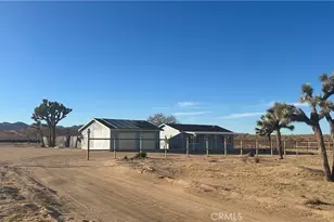 215 Hilton Ave, Landers, CA 92284 - Photo 20