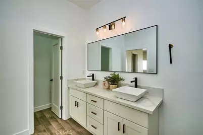 512 S Barranca Street, West Covina, CA 91791 - Photo 20