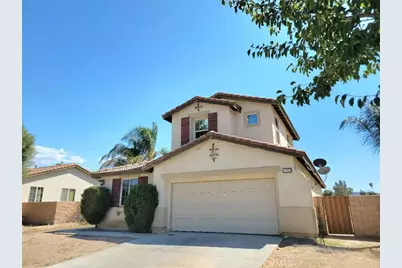 2351 E Devonshire Avenue, Hemet, CA 92544 - Photo 2