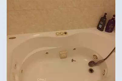 19106 Cantara Street, Reseda, CA 91335 - Photo 4