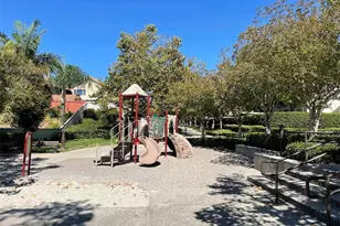 4 Pica Flor, Rancho Santa Margarita, CA 92688 - Photo 20