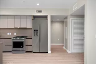 39 S Los Robles Ave, Pasadena, CA 91101 - Photo 14