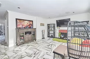 11742 11742 215th, Lakewood, CA 90715 - Photo 2