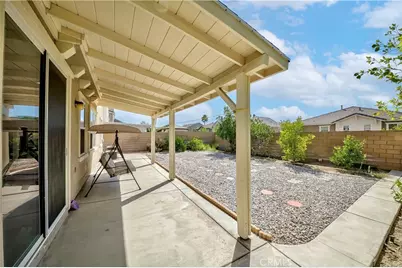 15841 Snowy Peak Lane, Fontana, CA 92336 - Photo 46