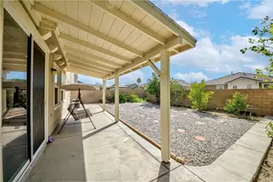 15841 Snowy Peak Ln, Fontana, CA 92336 - Photo 46