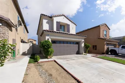 867 S Breden, Rialto, CA 92376 - Photo 2