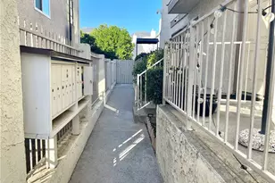 14293 Foothill Blvd, Sylmar, CA 91342 - Photo 38