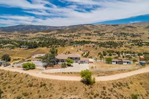 9175 Yucca Hills, Agua Dulce, CA 91390 - Photo 4