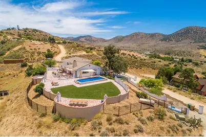 9175 Yucca Hills, Agua Dulce, CA 91390 - Photo 2