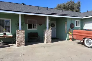 114 S Encina, Rialto, CA 92376 - Photo 2