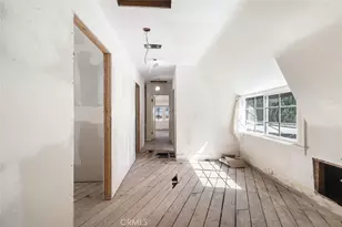 2000 N New Hampshire, Los Angeles, CA 90027 - Photo 28