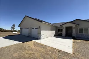 9591 Burbank Rd, Phelan, CA 92371 - Photo 1