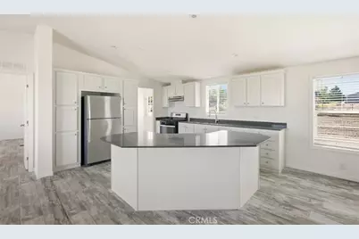 9622 Via Verde Avenue, Pinon Hills, CA 92372 - Photo 12