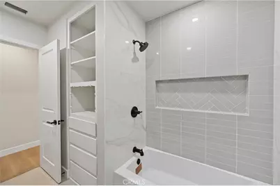 942 N Encina Avenue, Rialto, CA 92376 - Photo 36