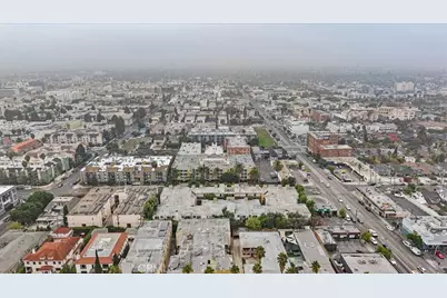 320 S Ardmore, Los Angeles, CA 90020 - Photo 18