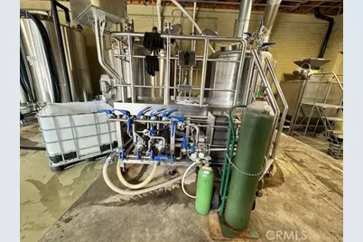 585 E Thompson Boulevard, Ventura, CA 93001 - Photo 34