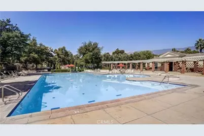 5144 Godinez, Fontana, CA 92336 - Photo 36