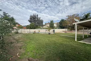 3072 Lynwood, Highland, CA 92346 - Photo 52