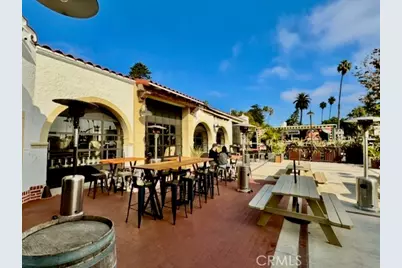 585 E Thompson Boulevard, Ventura, CA 93001 - Photo 4