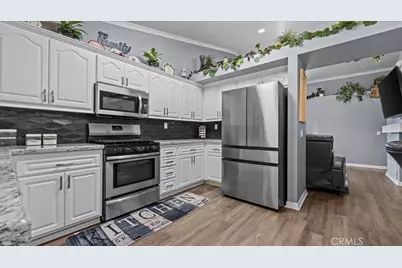 12846 Mayflower Court, Riverside, CA 92503 - Photo 4