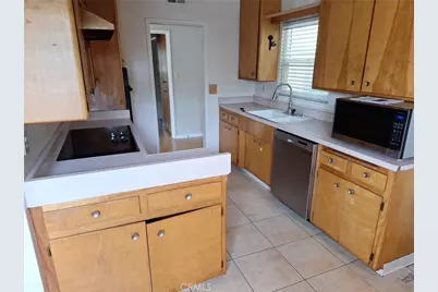 2616 Foreman Avenue, Long Beach, CA 90815 - Photo 8