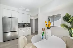 2410 8th Ave, Los Angeles, CA 90018 - Photo 16