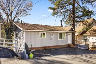 746 Arth Dr, Crestline, CA 92325 - Photo 2