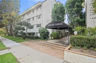 395 S Oakland Ave, Pasadena, CA 91101 - Photo 6