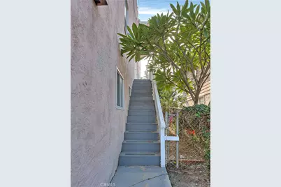 3945 Woolwine, Los Angeles, CA 90063 - Photo 12