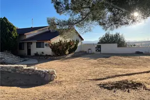 19574 Happy Valley, Apple Valley, CA 92308 - Photo 32