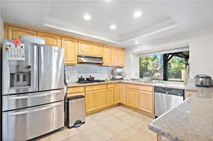 20920 Running Branch, Diamond Bar, CA 91765 - Photo 18