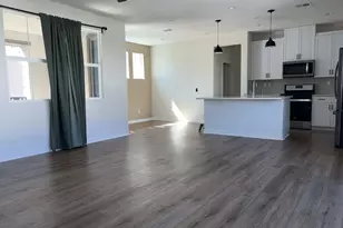 15992 Jaime Ln, Fontana, CA 92336 - Photo 4