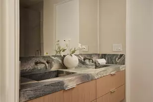 23740 Killion St, Woodland Hills, CA 91367 - Photo 34